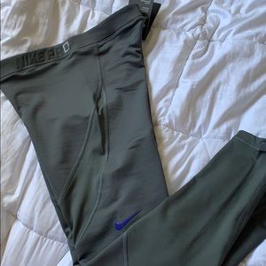 Nike Pro Hyperwarm
